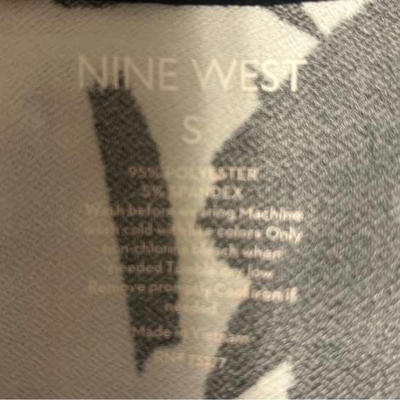 NWT Nine West Dolman Sleeve Floral Dress - Picture 7 of 7